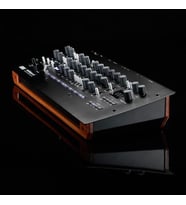 Korg MINILOGUE XD-M  4 Sesli Polifonik Analog Synthesizer - Siyah