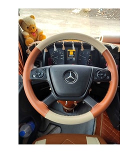 DİKİŞLİ DİREKSİYON KILIFI BEJ /TABA DERİ SİYAH DİKİŞLİ MERCEDES TIR KAMYON İÇİN HIZLI KARGO