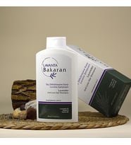 Lavanta Bakaran Saç Dökülmesine Karşı Şampuanı