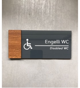 Wooden Serisi Engelli WC Yönlendirme Levhası
