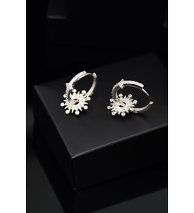 Papatya Silver 925 Ayar Gümüş Rodyum Kaplama Tasarım Zirkon Taşlı Güneş Halka Küpe