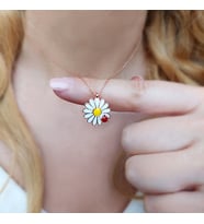 925 Ayar Gümüş Mineli Uğurböceği Papatya Kolye (Gold)