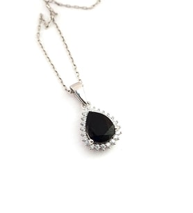 Sky Diamond Black 925 ayar Gümüş Lüks Damla Kolye