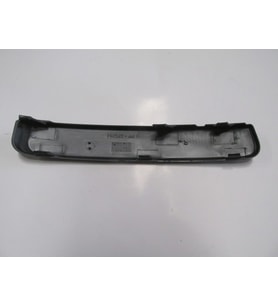 Ford Focus C Max 04/06 Ön Tampon Bandı Sağ Si·yah (Pütürlü Ti·p) 