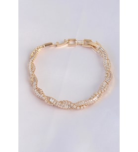 Vip Seri Pirinç Zirkon Taşlı Gold Renk Sarmal Model Bileklik 5886