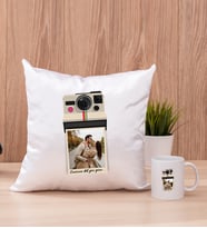 Kişye Özel Polaroid Tasarım Fotoğraflı Kare Yastık ve Beyaz Kupa