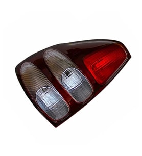 Stop Lambası Sol Japon Land Cruıser Prado (J12) 4.0 24V:3.0 D4D 03-09 (Oem No: 81561-60620)