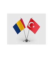 Romanya ve Türkiye Bayrağı İkili Saten Masa Bayrağı Takımı