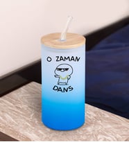 BK Gift O Zaman Dans Tasarımlı Mavi Renk Pipetli Buzlu Cam Bardak 600ml, Arkadaşa Hediye, Doğum Günü Hediyesi