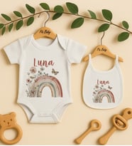 Pia Baby Premium %100 Pamuk İsme Özel Organik Baskılı Çıtçıtlı Bebek Body Ve Önlük 5079-20 (Ekru)