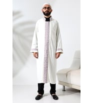Kırmızı Desen İşlemeli Krem Hakim Yaka Çıt Çıtlı, Cepli İmam Cübbesi