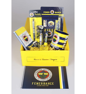 DEKOMUS İLE LİSANSLI FENERBAHÇE ÖZEL KUTULU PREMIUM 19 PARÇA KIRTASİYE SETİ (Turkuaz)