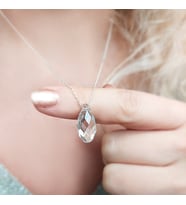 Kadın 925 Ayar Gümüş Swarovski Taşlı Kolye (Gold)