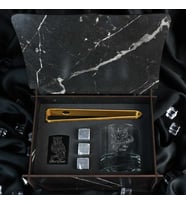 Baykuş Figürlü Kişiye Özel Gold Maşalı, Çakmaklı ve Taşlı Viski Kadehi Seti