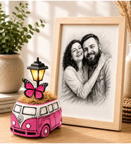 Kişiye Özel Karakalem Fotoğraflı Ahşap Çerçeveli Pembe Vosvos Minibüs Masa Lambası