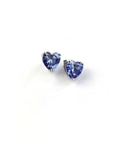 Sky Diamond purple Ametist Taşlı Minimal Kalp Küpe