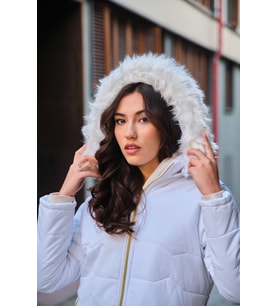 Günlük Kürklü Şişme Kadın Mont (Beyaz)
