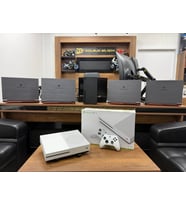 Microsoft Xbox One S 1TB Tek Kol Oyun Konsolu (İKİNCİ EL)