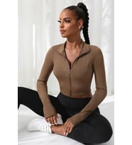Kadın Kahverengi Uzun Kol Fermuarlı Parmak Geçme Detaylı Dik Yaka Crop Top Bluz