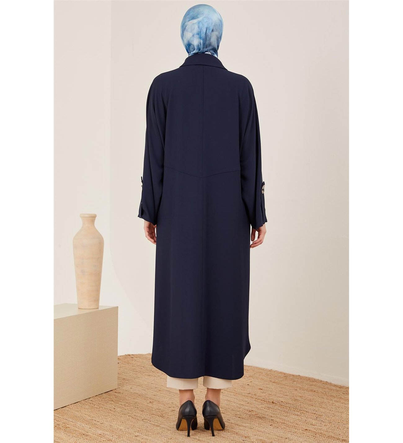 armine-oversize-apoletli-kap-