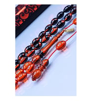 7x11 mm Beyzi Mustafa Uysal İmzalı Turuncu Siyah Ateşi Kehribar Tesbih (Lacivert-Kırmızı)