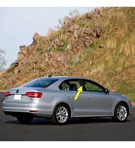 VW Jetta 2015-2018 Sağ Kapı Orta B Direği Kaplaması Siyah 5C6853290