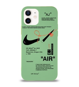 Apple iPhone 12 Uyumlu Lansman Kılıf Sneakers Tasarımlı Altı Kapalı İçi Kadife Kaplı Silikon Kapak (Şeffaf)
