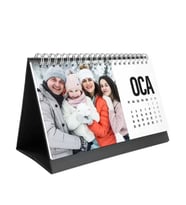 Kişiye Özel 12 Fotoğraflı 2026 Masa Takvimi - Siyah