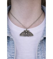Luna Wing – Ay Detaylı Figürlü Gümüş Renk Unisex 60 cm Uzun Kolye