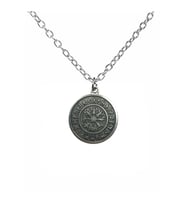 Viking Pusula Madalyon Unisex Kolye – Yol Gösterici ve Güç Sembolü (Gümüş)