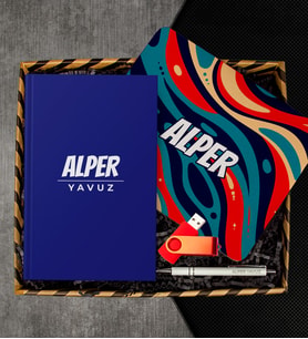 eJOYA Kişiye Özel Defter & Kalem & Mousepad & Usb Bellek Hediye Kutusu 112955