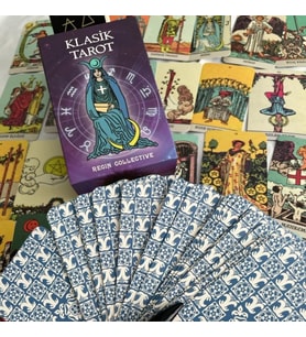 Borderless Klasik Tarot Kartları ve Başlangıç Tarot Kitabı