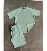 Düz renk tshirt & şort yan cepli kordon ayarlamalı ter tutmayan mevsimlik takım (Su Yeşili)