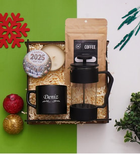 Yılbaşı , Yeni Yıl Hediye Seti French Press , Kişiye Özel Kupa , Filtre Kahve , Yeni Yıl Tasarımlı Metal Mum