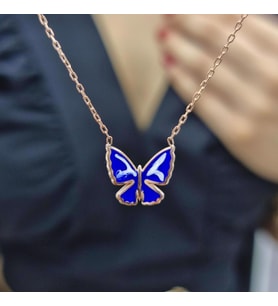Kelebek Minimal Lazer Geçişli Kolye (Karışık)