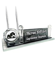 Sentez Emlakçı Masa İsimliği Gayrimenkul Danışmanı Ofis Hediyesi Masa Üstü İsimlik (Gümüş Gri)