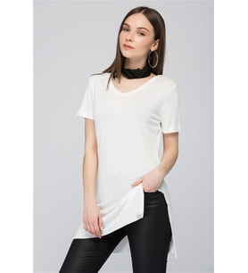 8051038 V Yaka Yanı Yırtmaçlı Kısa Kol T.Shirt EKRU