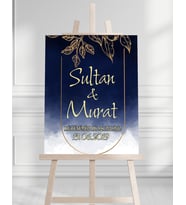 Söz Nişan Düğün İçin 50x70 Karşılama Panosu - Mavi ve Altın Çiçek Desenli