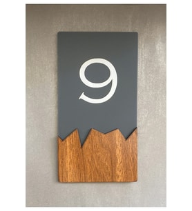 Wooden Serisi Dikey Kapı Numarası