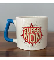 Süper Mom Kırmızı Baskılı Mavi Kulplu D Kupa