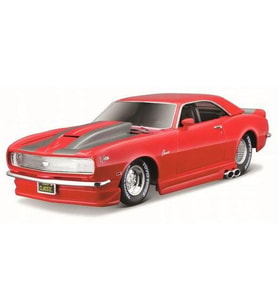 Maisto Design  Classic Muscle Chevrolet Camaro Z 28 1968 1/24 Model Araba