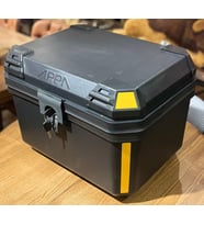MOTOYEL MOTOSİKLET ARKA ÇANTA SERT PLASTİK 90LT