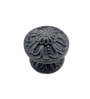 Antika Tarz Dekoratif Pirinç Çiçekli Kapı Tokmağı - 80 Mm Çap, Oksit