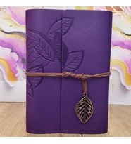 Yaprak Desenli Çizgisiz Deri Defter Mor