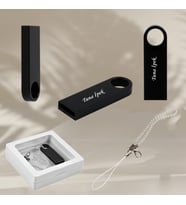 KİŞİYE ÖZEL 32 GB SİYAH FLAŞ BELLEK