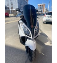 MOTOCAM Kymco Xtown 250 İ Ön Cam 2016-2026 Model 78cm Siyah Renkli 4mm UZUN İADE YOKTUR