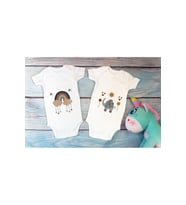 Özel Tasarım Lisanslı Boho Baby Ikili Bebek Body Beyaz 2li Anne Baba Bebek Badi Zıbın