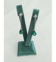 Süet Kumaş Yeşil Renk 10 Cm Küpe Sergileme Aksesuar