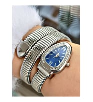 Limited Edition Serisi Özel Tasarım Yılan Modeli Metal Kordon Kadın Kol Saati (Çok Renkli)