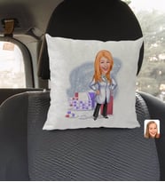 BK Gift Kişiye Özel Kadın Eczacı Karikatürlü Kare Araç Koltuk Yastığı-3